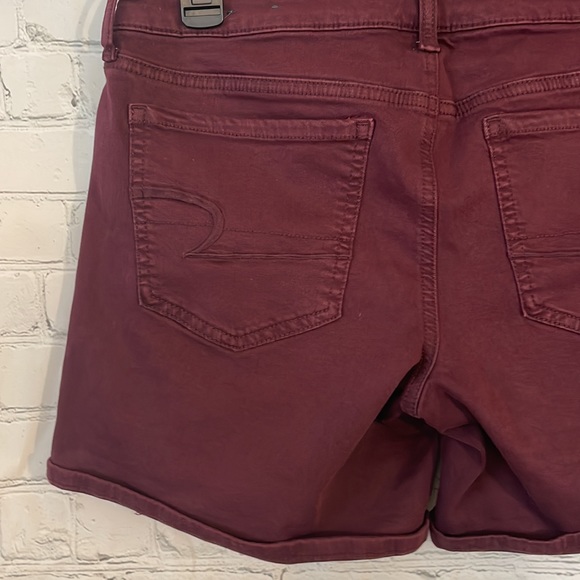 American Eagle Super Stretch Midi shorts - burgundy, size 8 - Picture 5 of 5